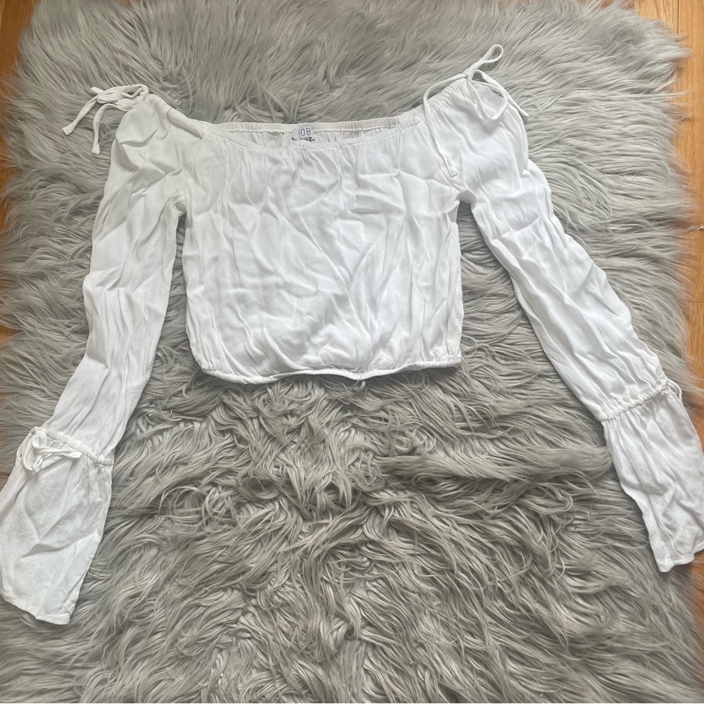 Tobi Off-the-shoulder White Blouse